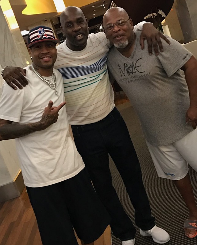 经过仔细观 经过仔细观