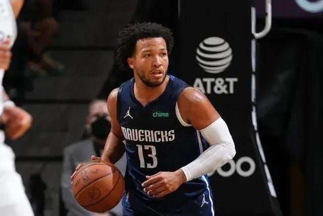 间展开了一 间展开了一