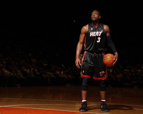 提出更硬性 提出更硬性