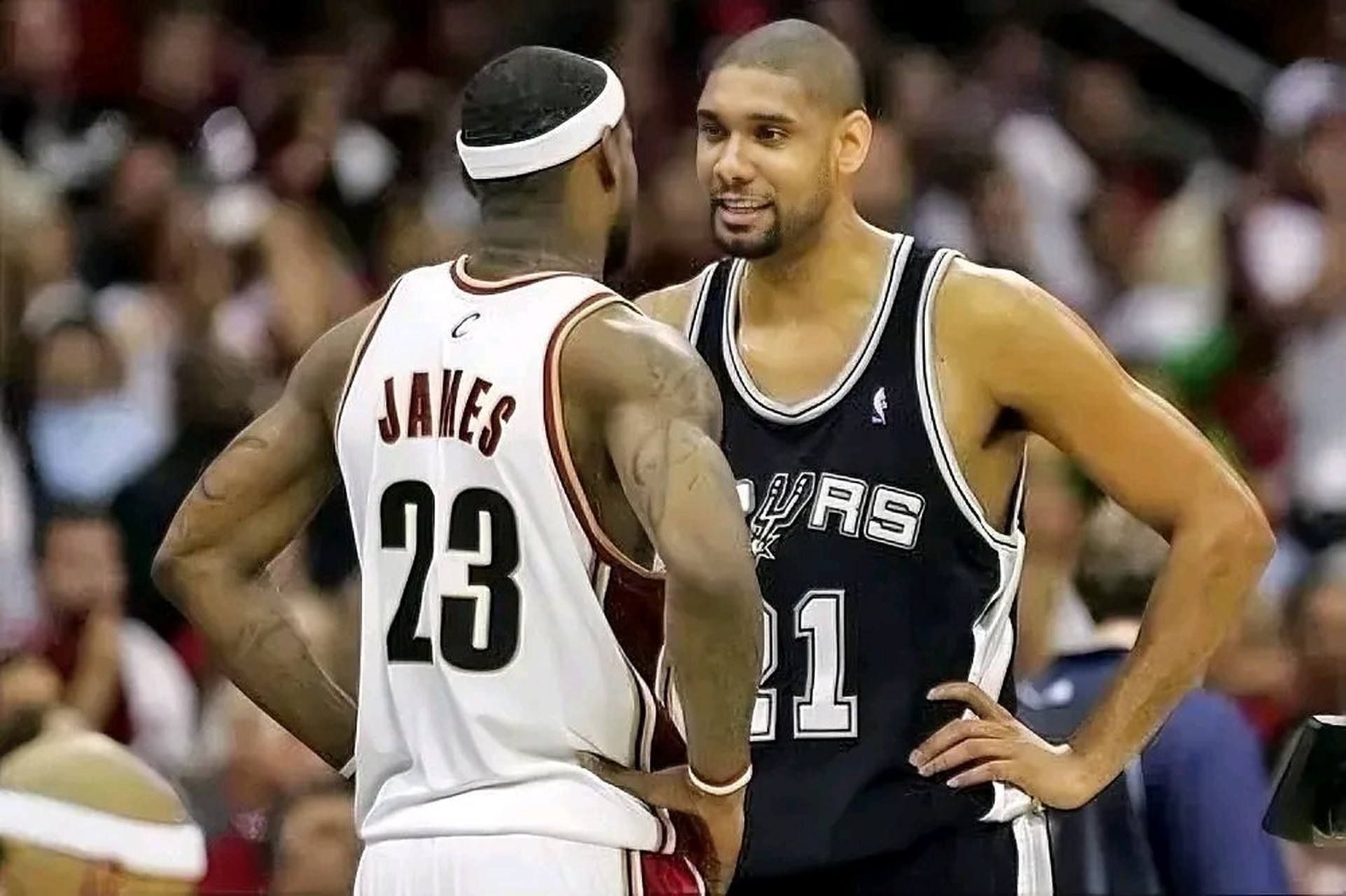 触球完成致 触球完成致